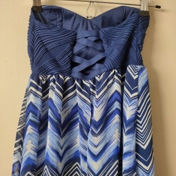 No boundaries high-low tube dress - Picture 3 of 4